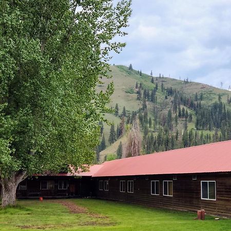 Southfork Lodge - Riverside Inn Lowman Екстер'єр фото