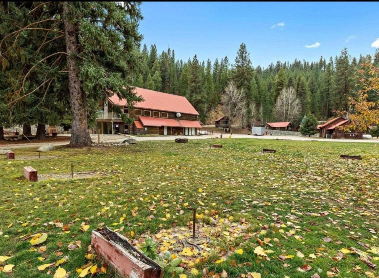 Southfork Lodge - Riverside Inn Lowman Екстер'єр фото